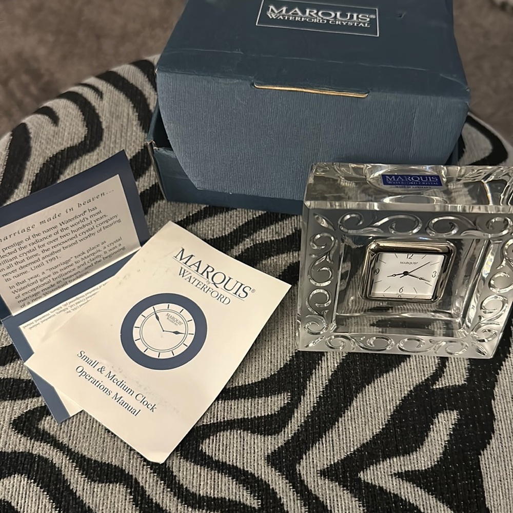 Waterford Crystal Marquis SEIKO Small Desk Clock